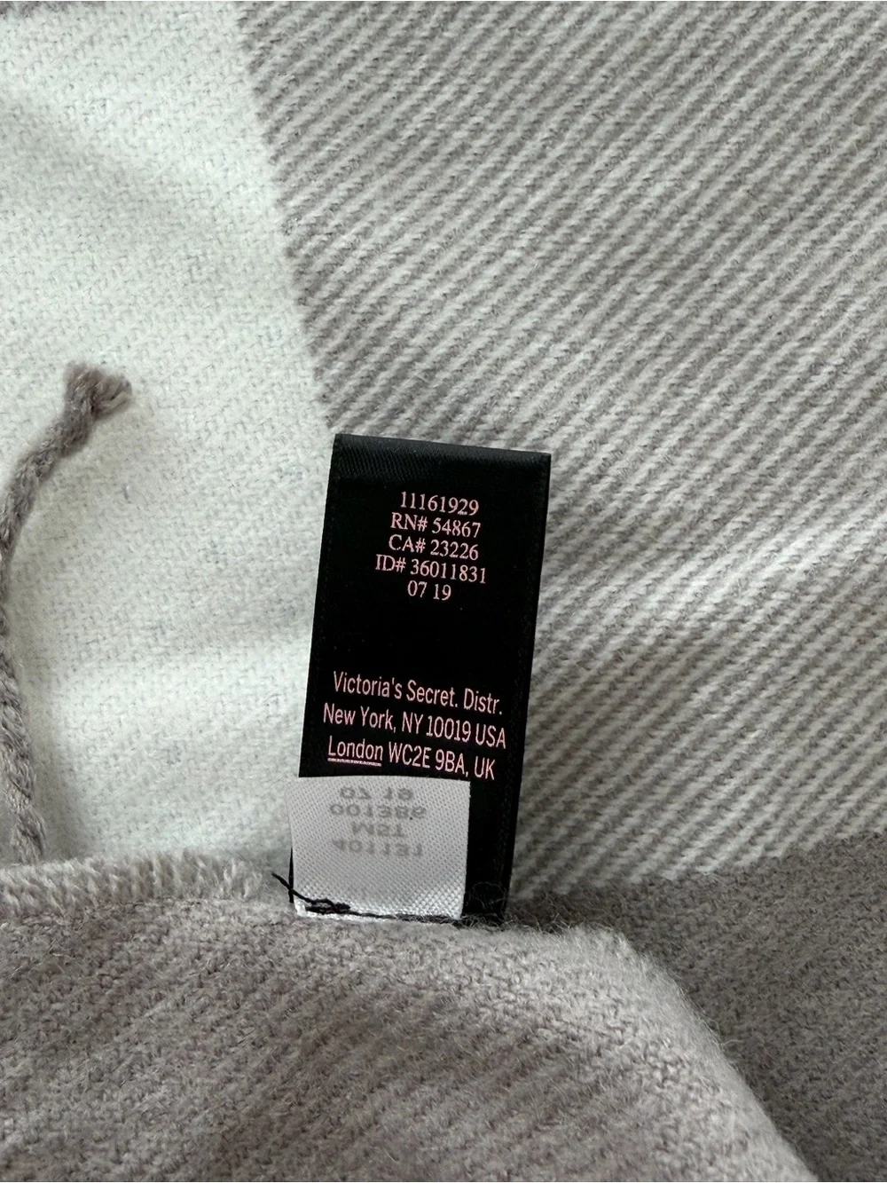 Victoria’s Secret Plaid Scarf